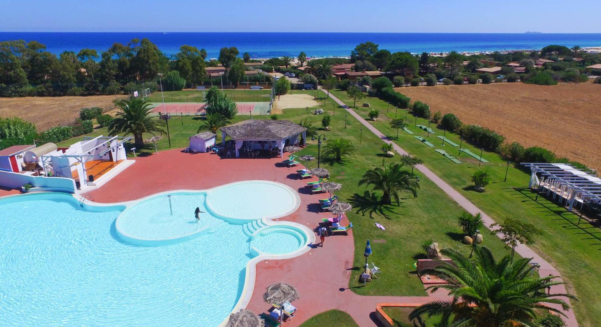Rey beach Club Monte Nai Exterior foto