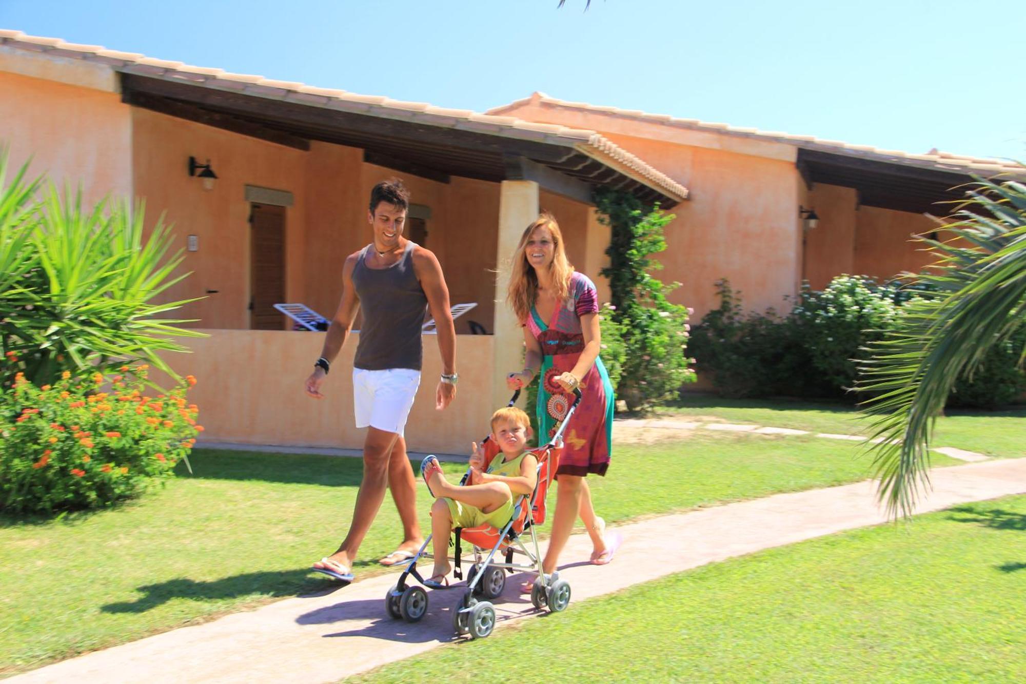 Rey beach Club Monte Nai Exterior foto